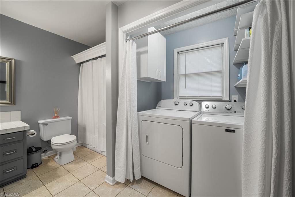 Winston-Salem, North Carolina 27106, United States, 3 Bedrooms Bedrooms, ,2 BathroomsBathrooms,Residential,Active,164697