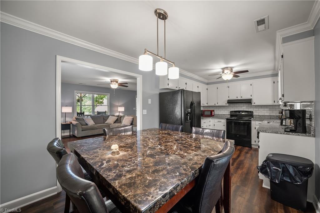 Winston-Salem, North Carolina 27106, United States, 3 Bedrooms Bedrooms, ,2 BathroomsBathrooms,Residential,Active,164697