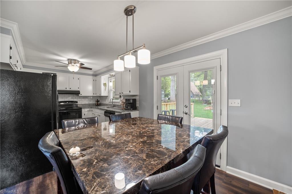 Winston-Salem, North Carolina 27106, United States, 3 Bedrooms Bedrooms, ,2 BathroomsBathrooms,Residential,Active,164697