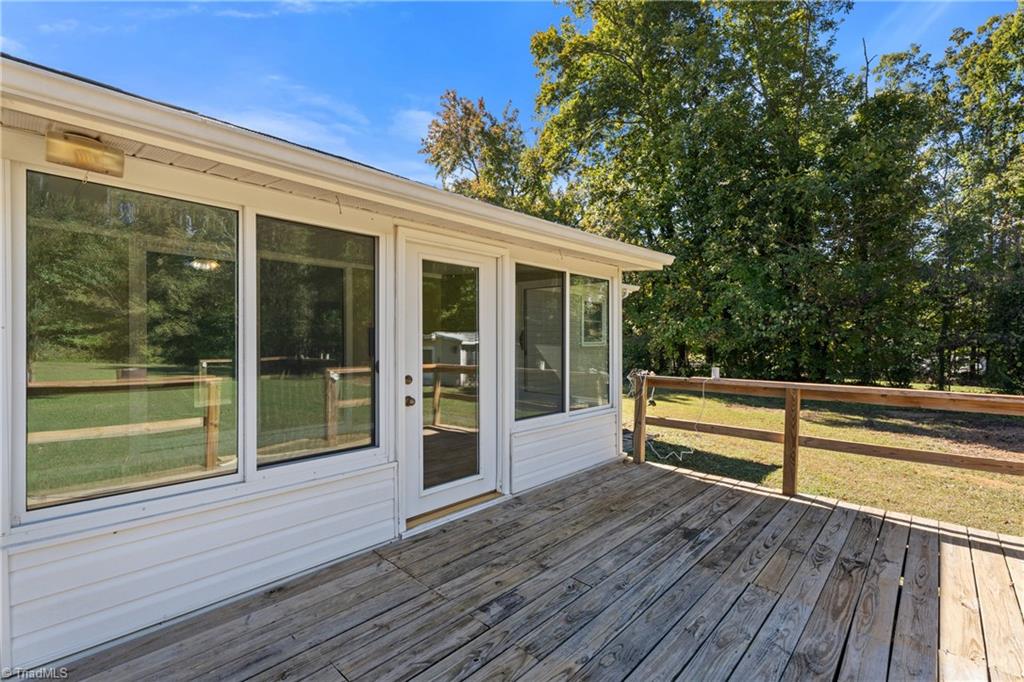 Kernersville, North Carolina 27284, United States, 3 Bedrooms Bedrooms, ,2 BathroomsBathrooms,Residential,Active,227560