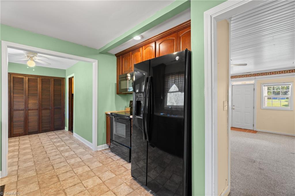 Kernersville, North Carolina 27284, United States, 3 Bedrooms Bedrooms, ,2 BathroomsBathrooms,Residential,Active,227560