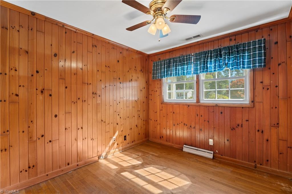 Kernersville, North Carolina 27284, United States, 3 Bedrooms Bedrooms, ,2 BathroomsBathrooms,Residential,Active,227560