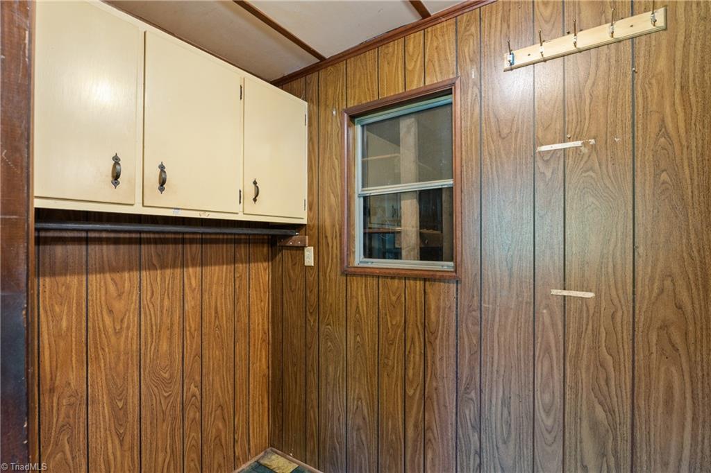 Kernersville, North Carolina 27284, United States, 3 Bedrooms Bedrooms, ,2 BathroomsBathrooms,Residential,Active,227560