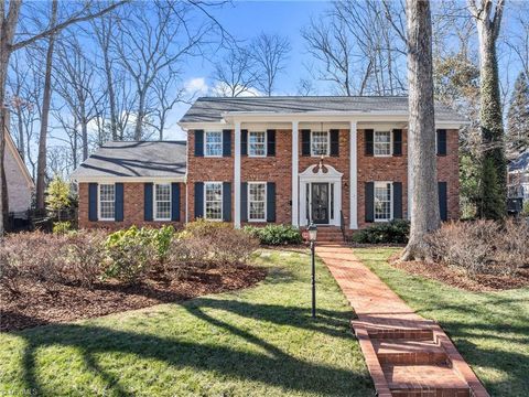 Homes For Sale - 2815 Saint Regis Road<br/> Greensboro, NC 27408