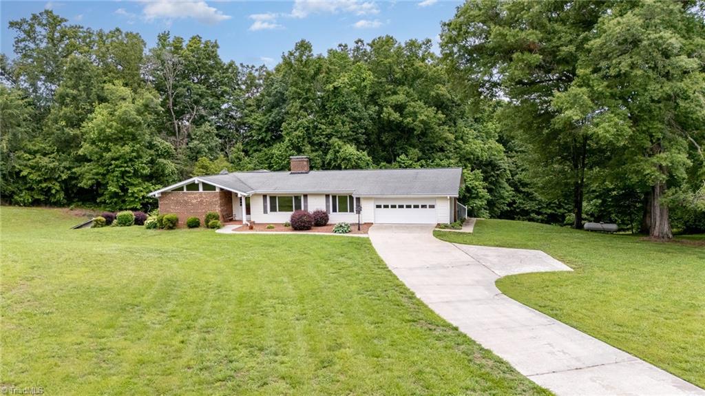 657 Spring Street, Walnut Cove, North Carolina image 2