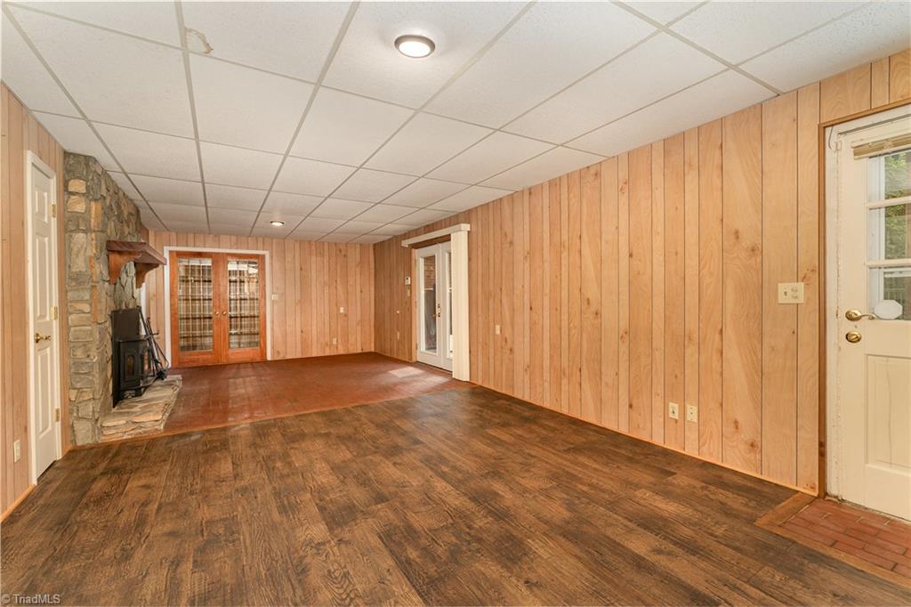 657 Spring Street, Walnut Cove, North Carolina image 32