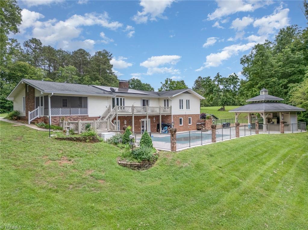 657 Spring Street, Walnut Cove, North Carolina image 47