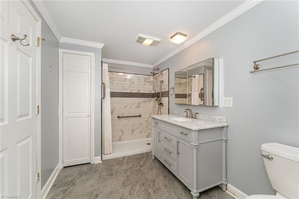 657 Spring Street, Walnut Cove, North Carolina image 38