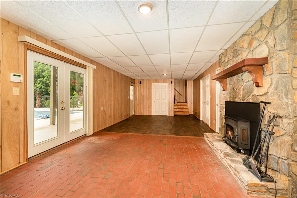 657 Spring Street, Walnut Cove, North Carolina image 34