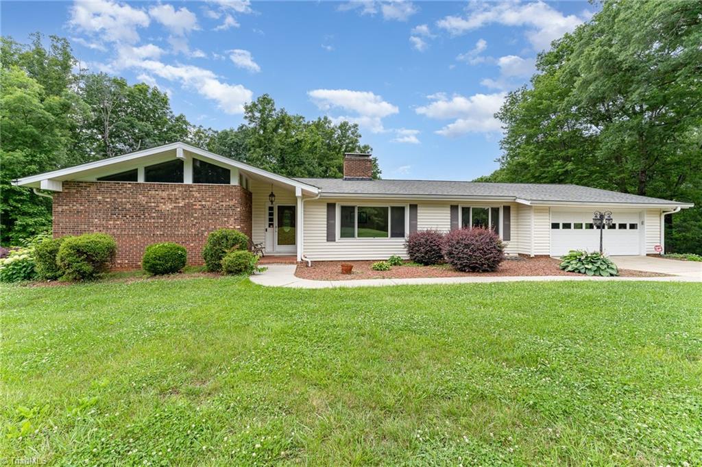 657 Spring Street, Walnut Cove, North Carolina image 3