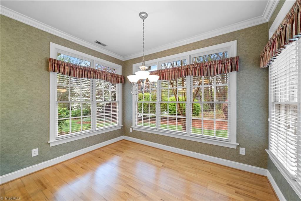 Winston-Salem, North Carolina 27106, United States, 3 Bedrooms Bedrooms, ,3 BathroomsBathrooms,Residential,Pending,105771