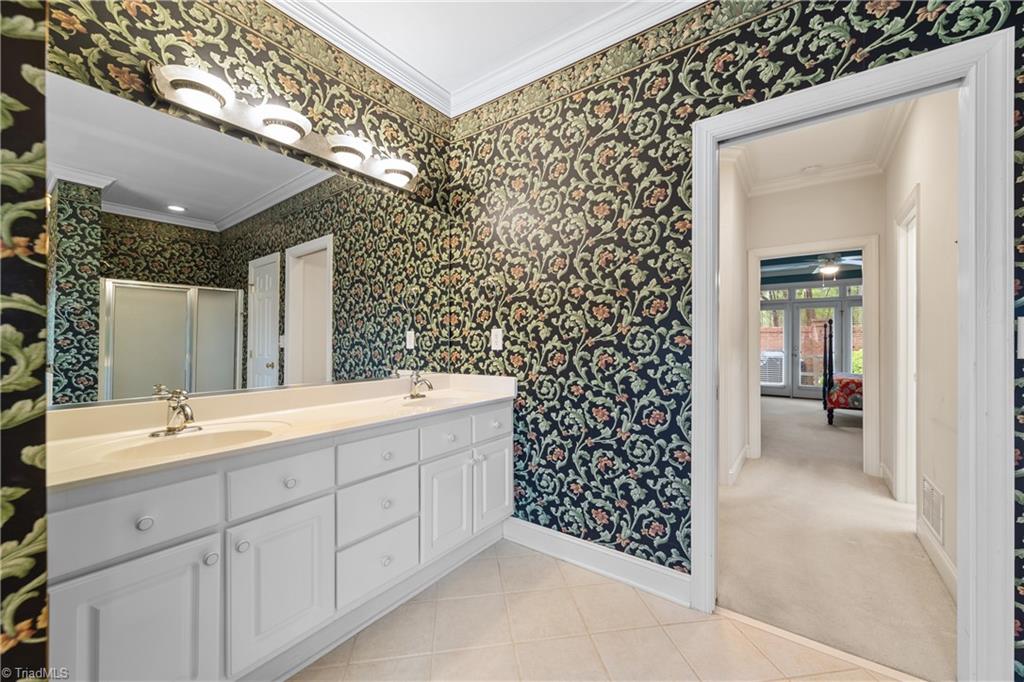 Winston-Salem, North Carolina 27106, United States, 3 Bedrooms Bedrooms, ,3 BathroomsBathrooms,Residential,Pending,105771