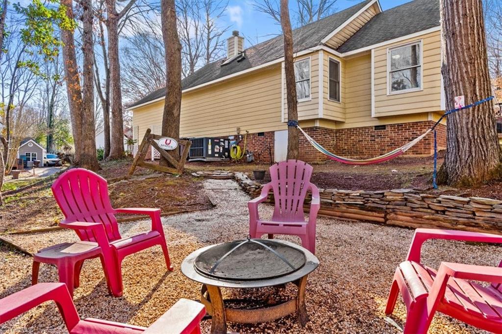 Greensboro, North Carolina 27455, United States, 3 Bedrooms Bedrooms, ,2 BathroomsBathrooms,Residential,Pending,6339