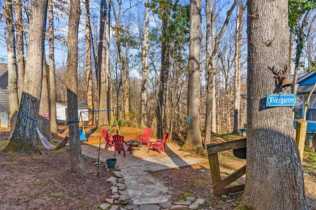 Greensboro, North Carolina 27455, United States, 3 Bedrooms Bedrooms, ,2 BathroomsBathrooms,Residential,Pending,6339