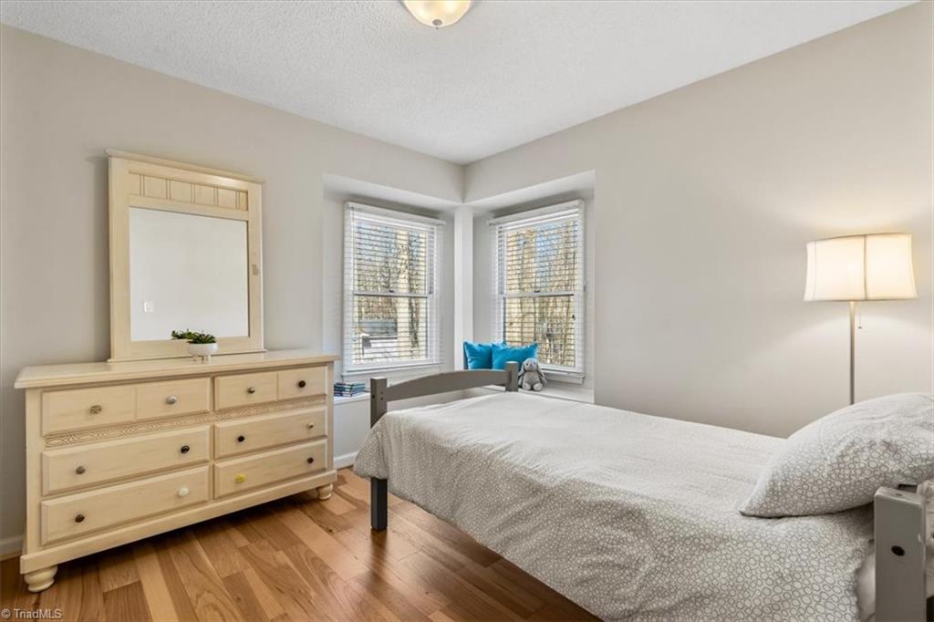 Greensboro, North Carolina 27455, United States, 3 Bedrooms Bedrooms, ,2 BathroomsBathrooms,Residential,Pending,6339