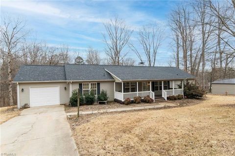 A home in Yadkinville