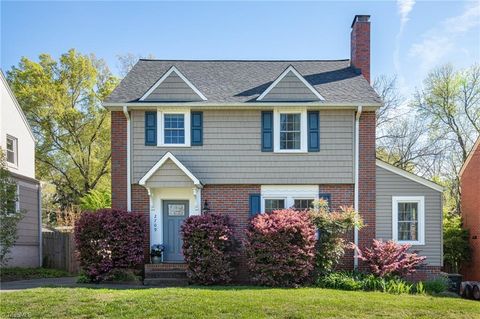 Single Family Residence in Greensboro NC 2709 Camden Road.jpg