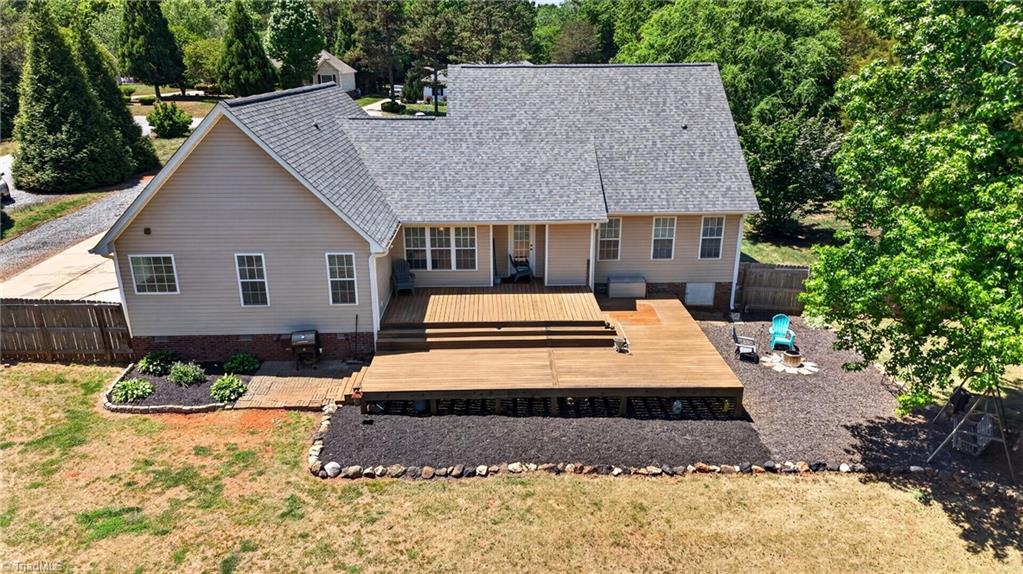 6014 Evelyn Lane
