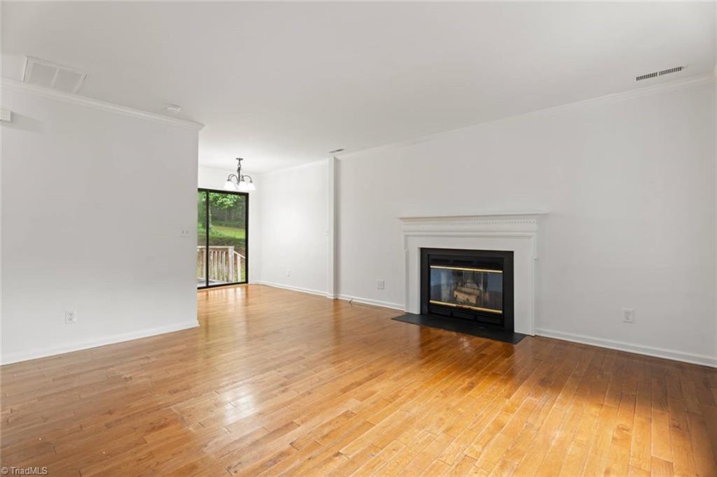 Winston-Salem, North Carolina 27104, United States, 3 Bedrooms Bedrooms, ,2 BathroomsBathrooms,Residential,Active,152920