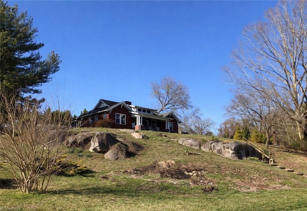 Photo of 549 E Pine Street, Mount Airy, NC 27030 (MLS # 1212542)