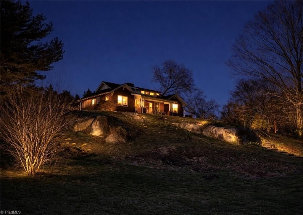 Photo of 549 E Pine Street, Mount Airy, NC 27030 (MLS # 1212542)