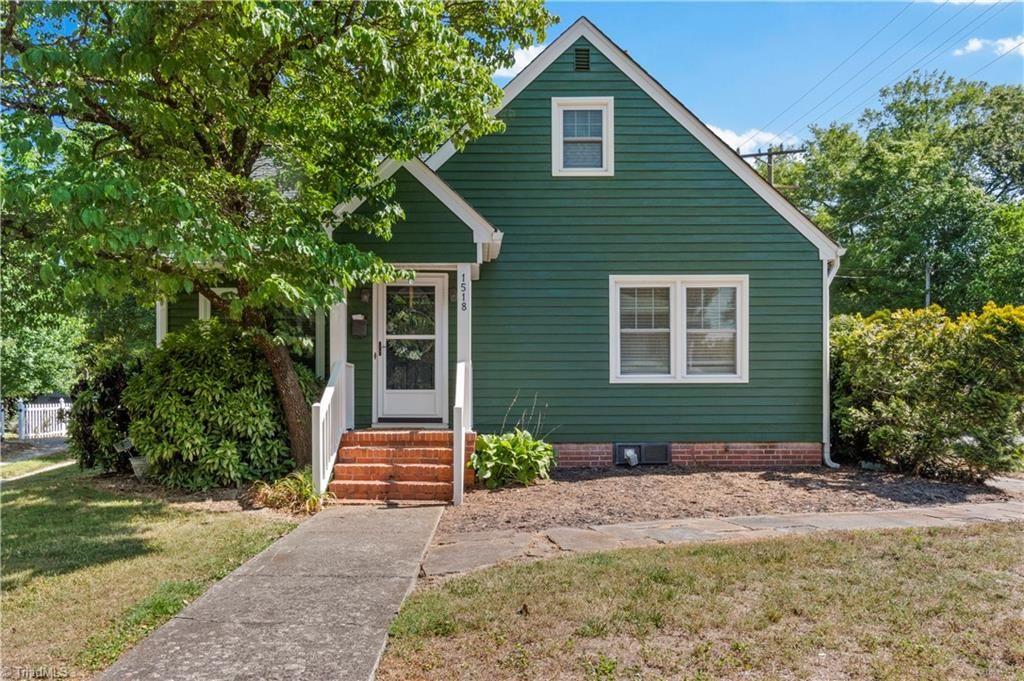 Photo of 1518 W Academy Street, Winston-Salem, NC 27103 (MLS # 1219595)