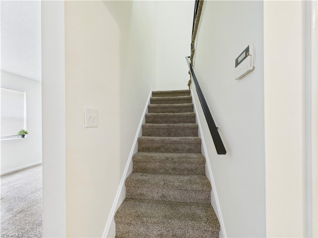 3919 Overland Heights, Greensboro, North Carolina image 16