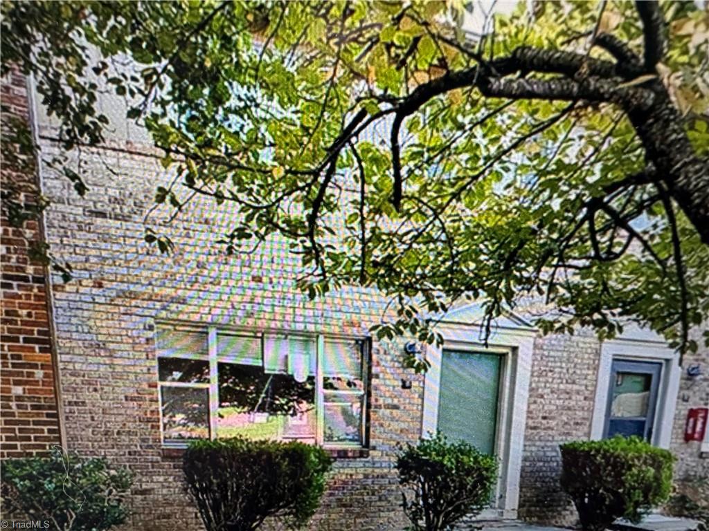 3919 Overland Heights, Greensboro, North Carolina image 1