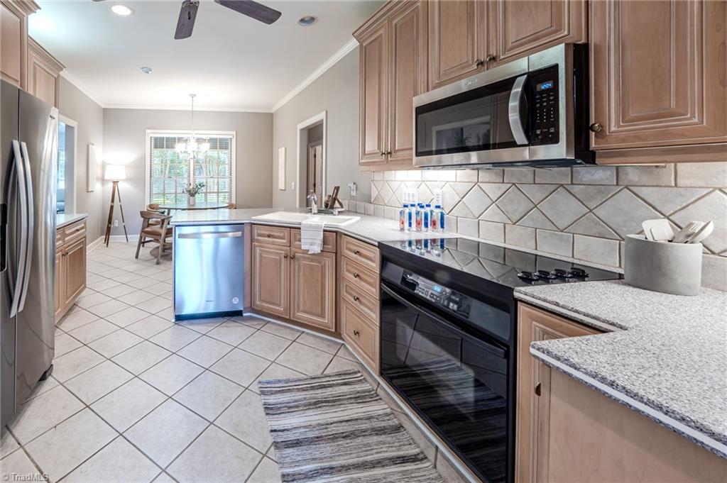 2809 Churchill Court, High Point, North Carolina image 17