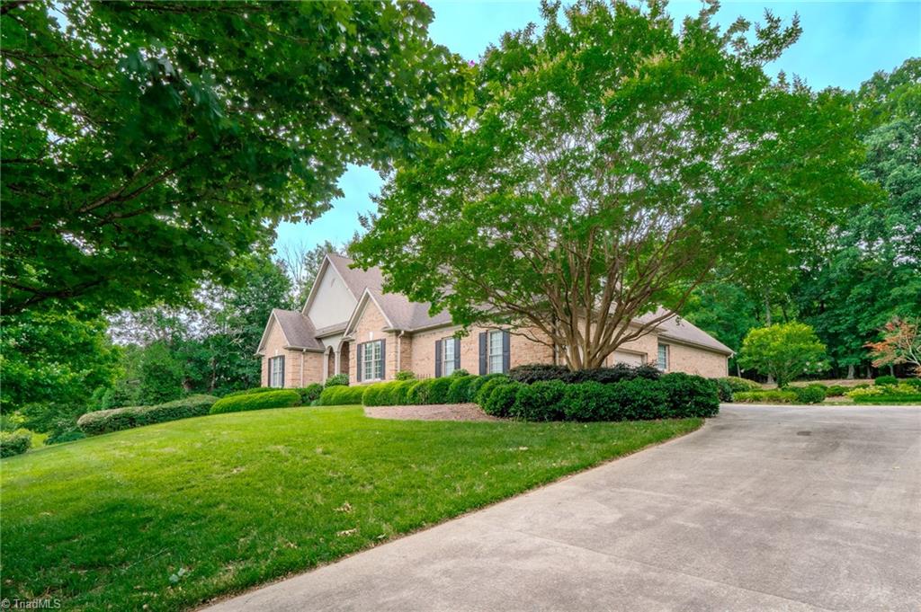2809 Churchill Court, High Point, North Carolina image 3