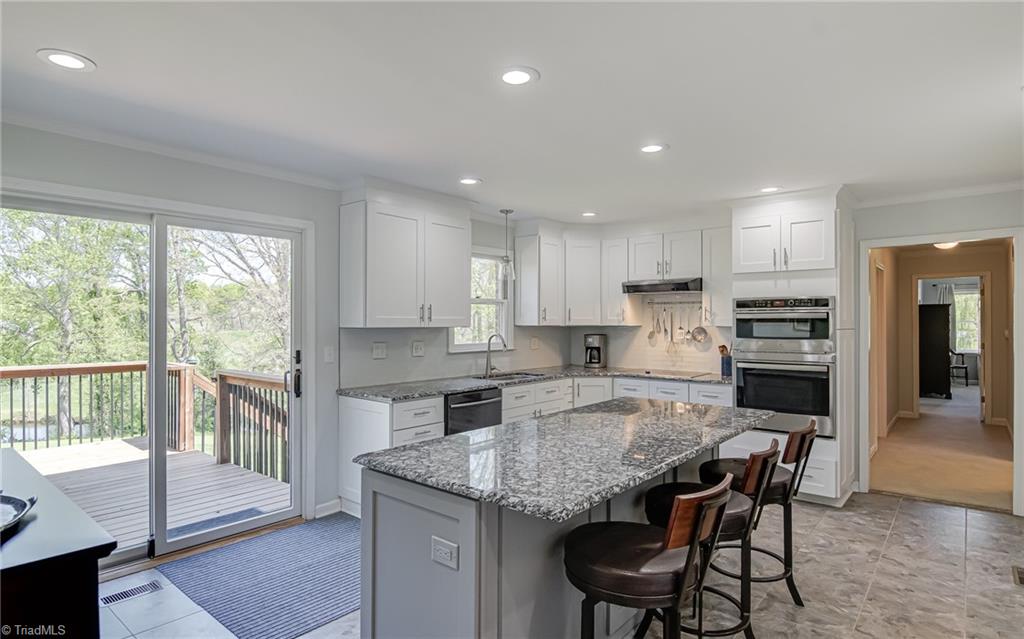 2417 Sattsgate Drive, Lewisville, North Carolina image 8