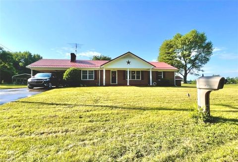 A home in North Wilkesboro