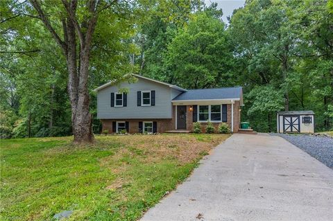 A home in Pfafftown