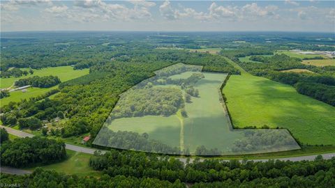 Vacant Land For Sale - 5150 Nc Highway 8<br/> Davidson County, Lexington, NC 27292