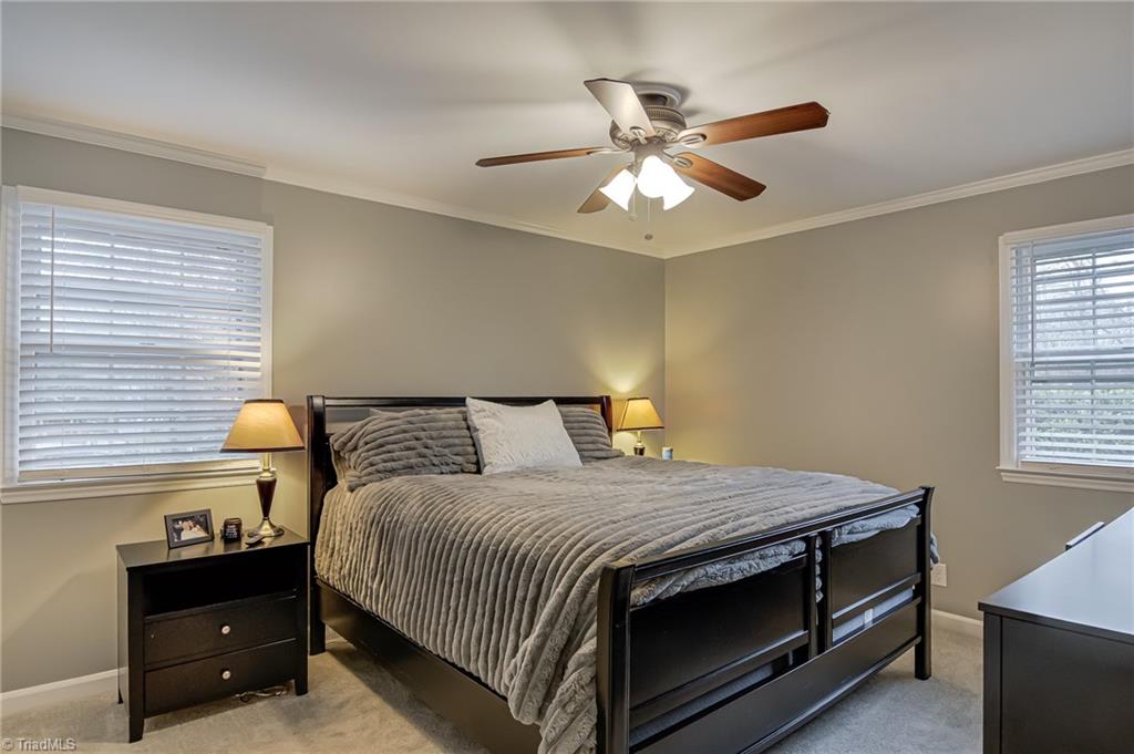 Winston-Salem, North Carolina 27104, United States, 3 Bedrooms Bedrooms, ,2 BathroomsBathrooms,Residential,Pending,5646