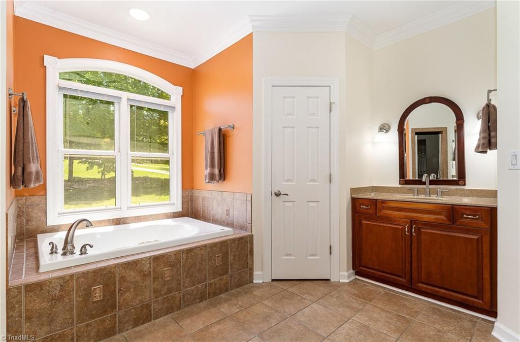 1851 Waterford Pointe Road, Lexington, North Carolina image 29