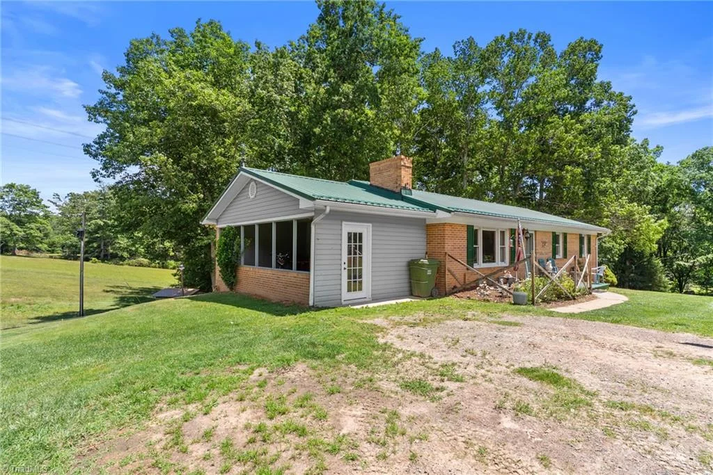 78 Stardust Lane, Glade Valley, NC, 28627