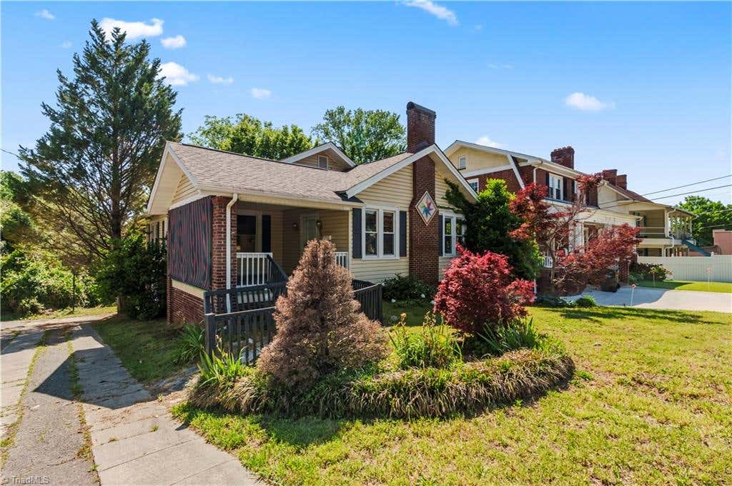 Photo of 139 Lebanon Street, Mount Airy, NC 27030 (MLS # 1231523)