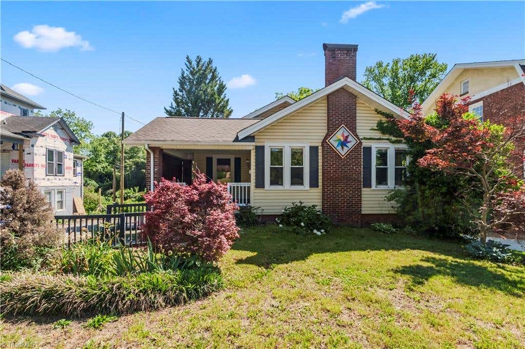 Photo of 139 Lebanon Street, Mount Airy, NC 27030 (MLS # 1231523)