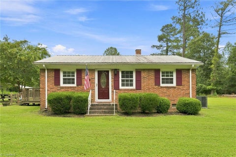 Homes For Sale - 6405 Dusten Road<br/> Climax, NC 27233