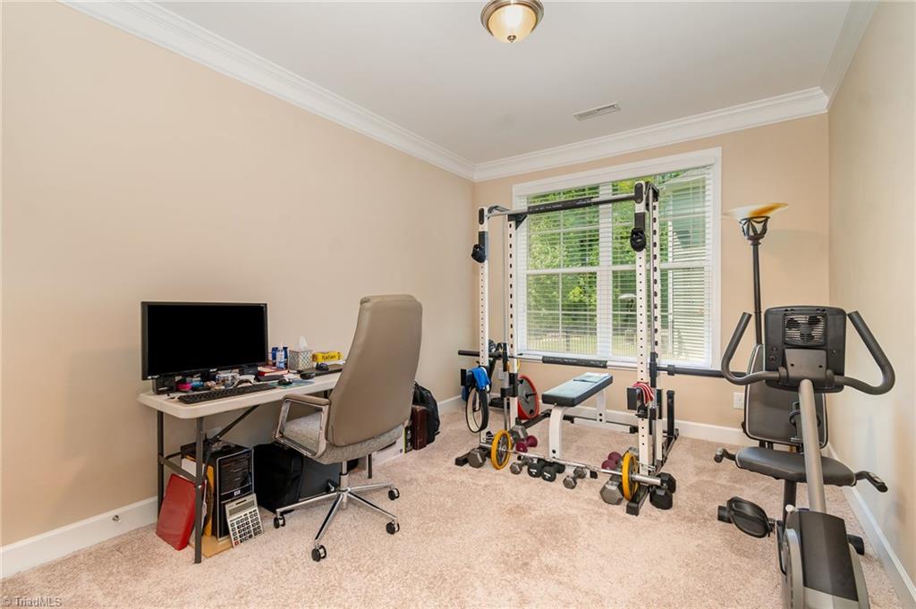 204 Summerwalk Road, Greensboro, North Carolina image 15