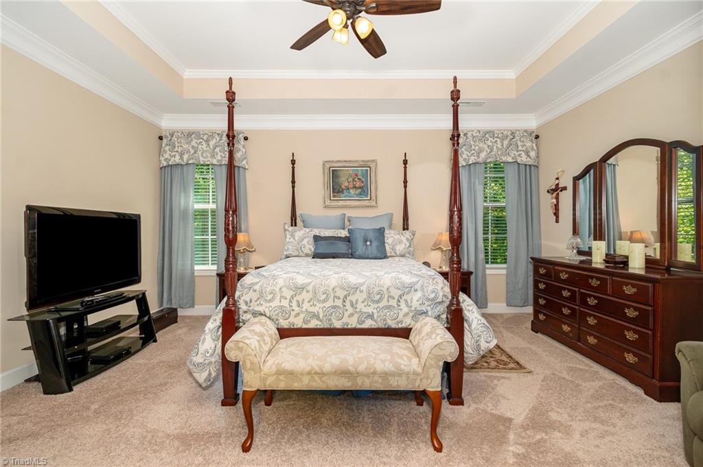 204 Summerwalk Road, Greensboro, North Carolina image 10