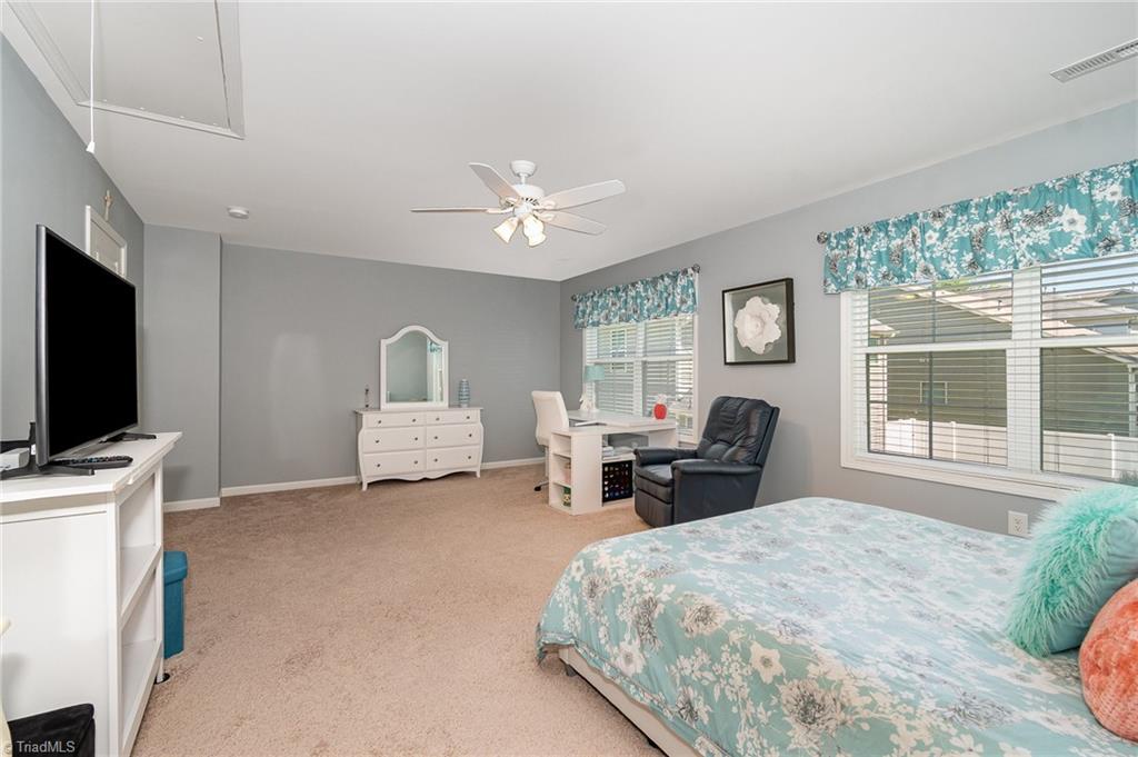 204 Summerwalk Road, Greensboro, North Carolina image 19