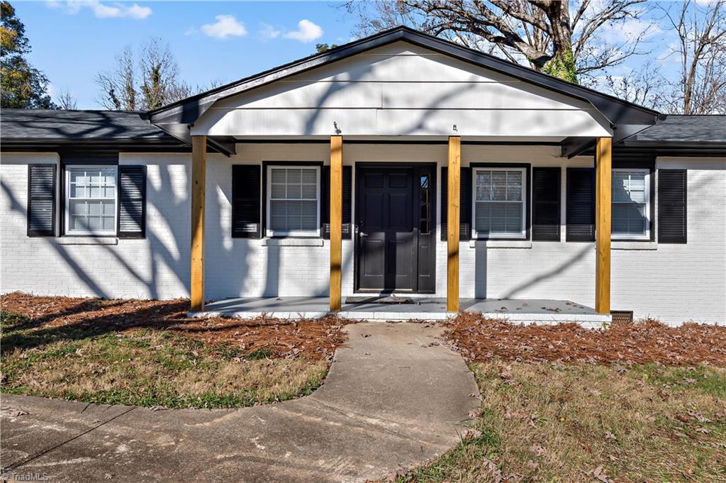 6732 Rollingwood Drive