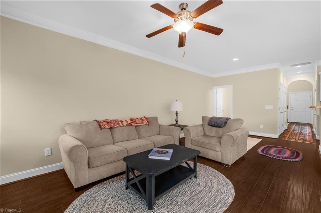 667 Stags Leap Court, High Point, North Carolina image 10