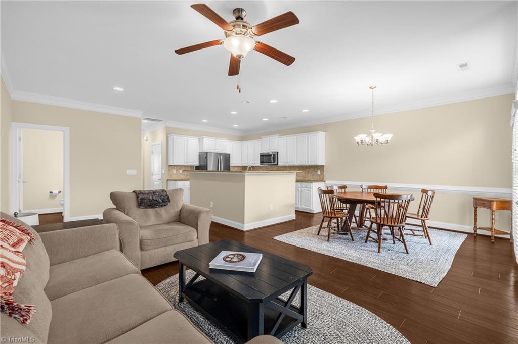 667 Stags Leap Court, High Point, North Carolina image 9