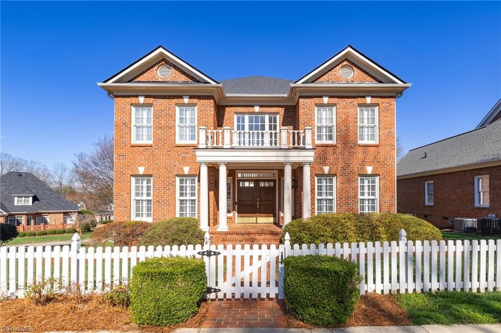 Photo of 19 Thimbleberry Square, Greensboro, NC 27455 (MLS # 1212011)