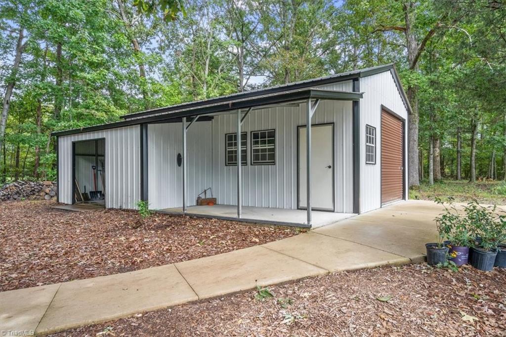 4056 Old Julian Road, Julian, North Carolina image 41