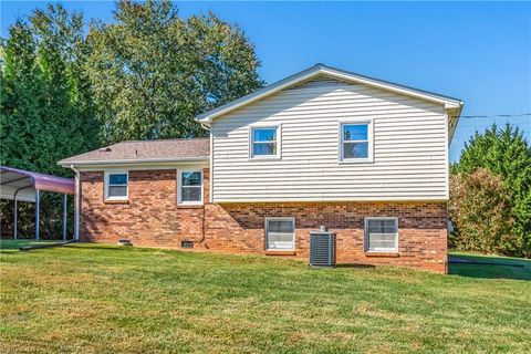 A home in Mount Airy