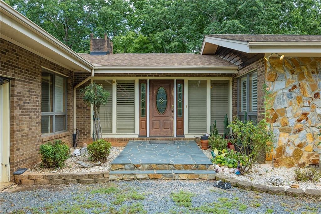 2717 Nc Highway 49 S, Asheboro, NC, 27205